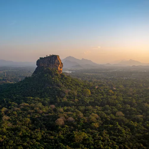 Hero Sigiriya Lions Rock Dambulla Sri Lanka