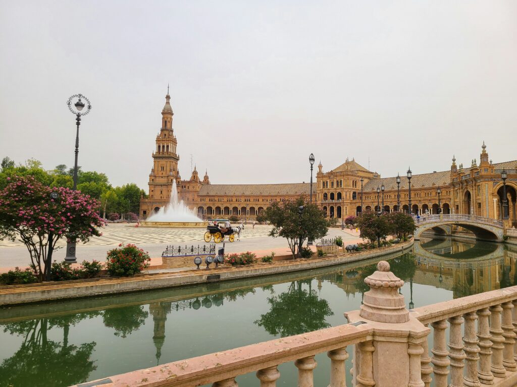 Seville cathedral plaza